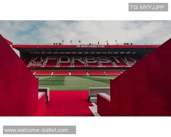 森林球迷见义勇为遭遇重伤俱乐部慷慨捐款一万英镑助其康复