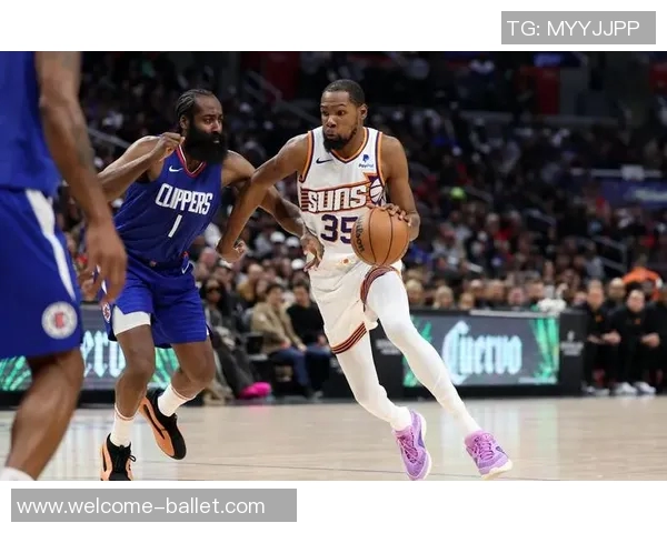 火箭强势篮板优势碾压快船KD末节无分见证球队团结成长