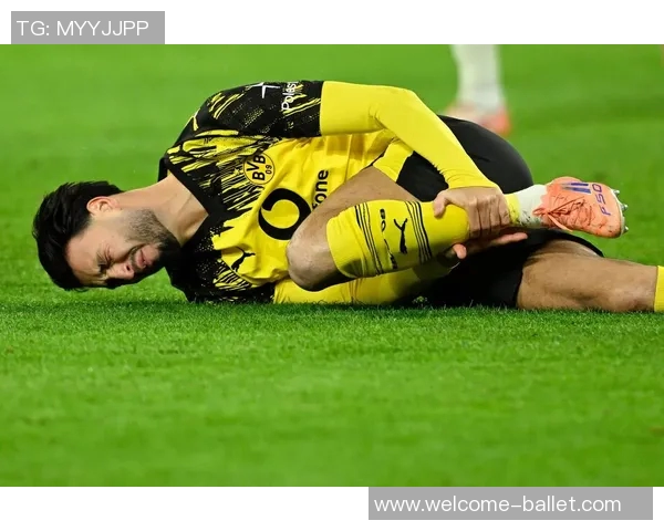 多特蒙德与勒沃库森关注利兹联16岁中场新星萨姆阿尔克