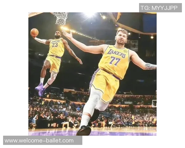 湖人半场落后76人7分东契奇贡献19分8篮板5助攻小里表现不佳仅得2分