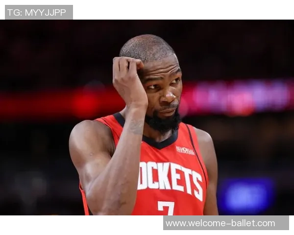 杜兰特与莫兰特父亲场边争执暗示儿子或将离开球队珍惜最后时光